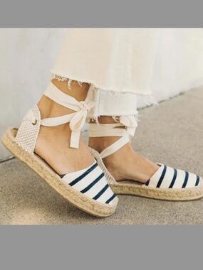 NWOB Soludos Espadrille Sandal Lauren Lace Up Navy Stripe Jute Sz 6/EU36.5